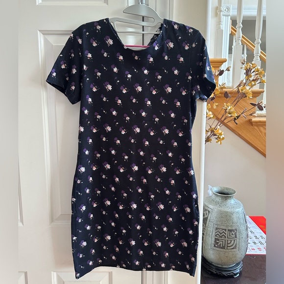 French Connection Floral Fitted Dress - Picture 2 of 6